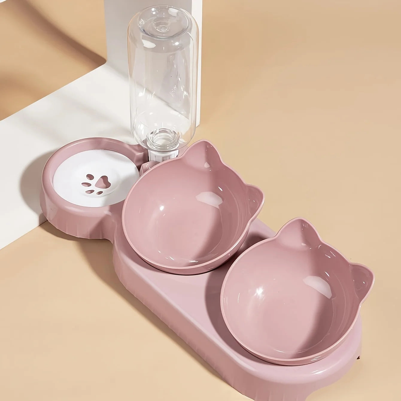 Gamelle 3-en-1 avec distributeur d’eau